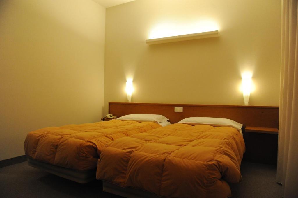 Albergo Al Sole Mezzolombardo Exterior photo